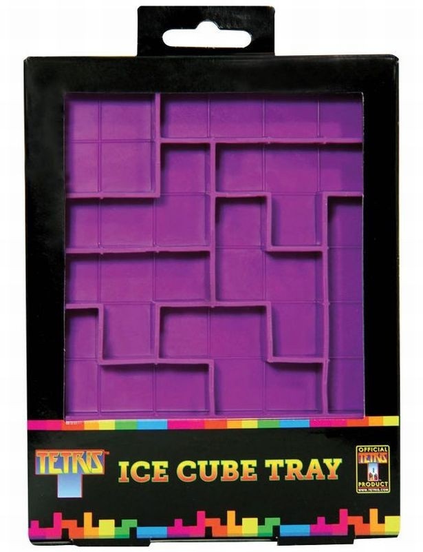 テトリス形に氷を作ることができる「アイストレイ」(1200円)
