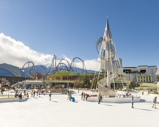 富士急ハイランドのスケートリンク、関東・甲信で今冬最速オープン！