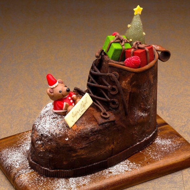 サンタのブーツがモチーフの可愛いクリスマスケーキ ウォーカープラス