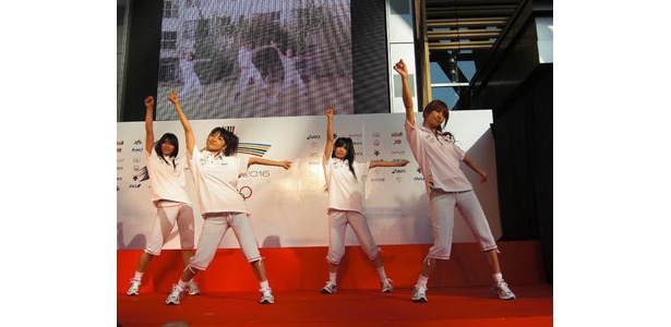 息がぴったりのAKB48
