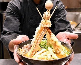 ちくわとうずらの卵で通天閣!?南海そばの新メニューが斬新