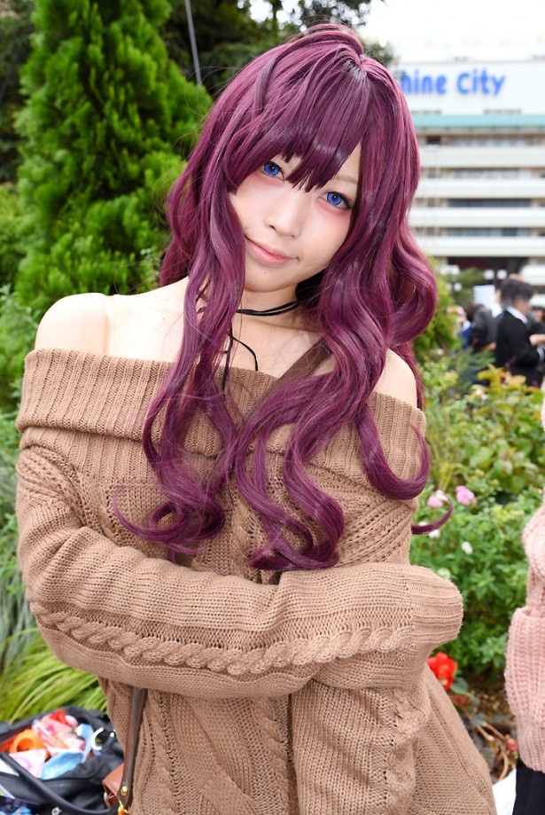 「アイドルマスター シンデレラガールズ」の一ノ瀬志希に扮する朱那さん