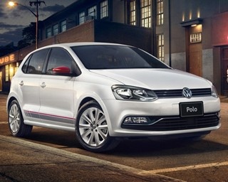 街を「ド LIVE!」！VWから“b”サウンドをまとった限定車登場！