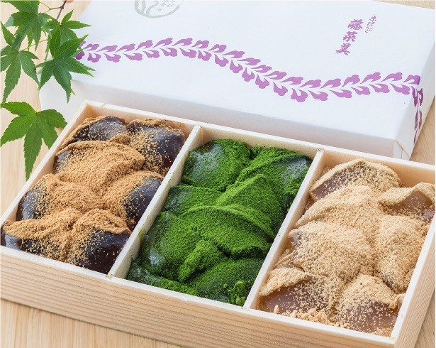「わらび餅3色詰合わせ」(1080円)
