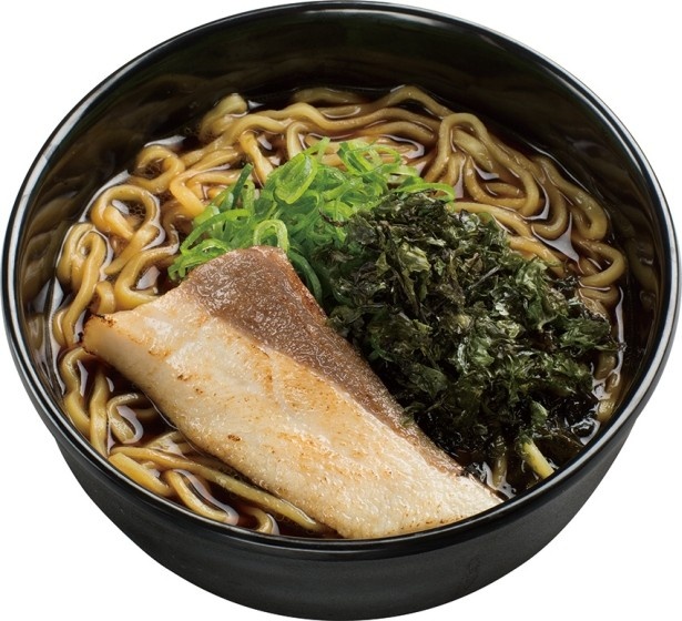 醤油、黒糖、八丁味噌をブレンドした醤油ベースの「ぶりブラックラーメン」