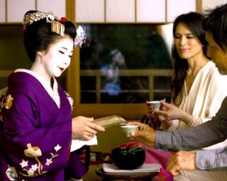 京都・嵐山のプライベート空間で芸舞妓さんを独り占め!?