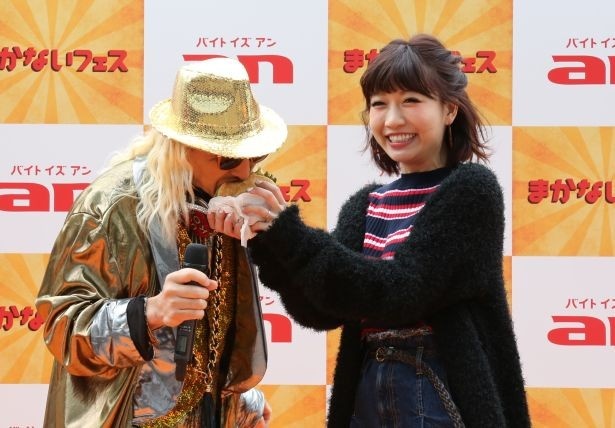【写真を見る】人気店15店舗が出店している第1回目の「an まかないフェス」