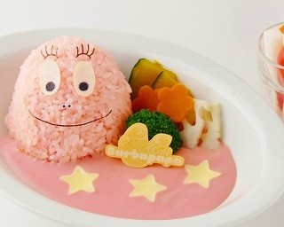 ピンク色のカレー！バーバパパ公認カフェが1周年記念