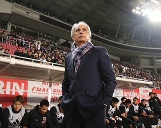 年内最終戦で大一番！ハリル監督「選手たちからW杯への強い気持ちが見える」