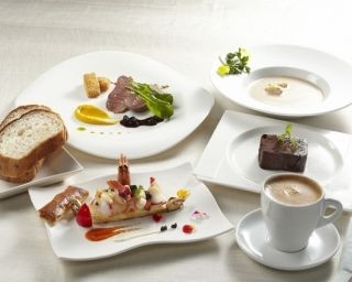 「神の雫」のワインが楽しめるWine Bistroがオープン！