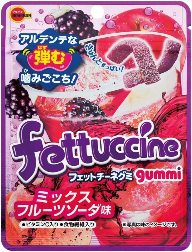 新発売の「フェットチーネグミ ミックスフルーツソーダ味」(希望小売価・税抜100円)