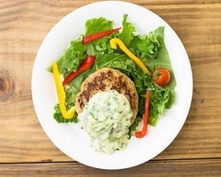 タニタ食堂でケールづくしのハンバーグ定食が1週間限定販売
