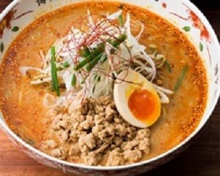福岡といえば担々麺!?話題沸騰の新名物が天神エリアに初出店