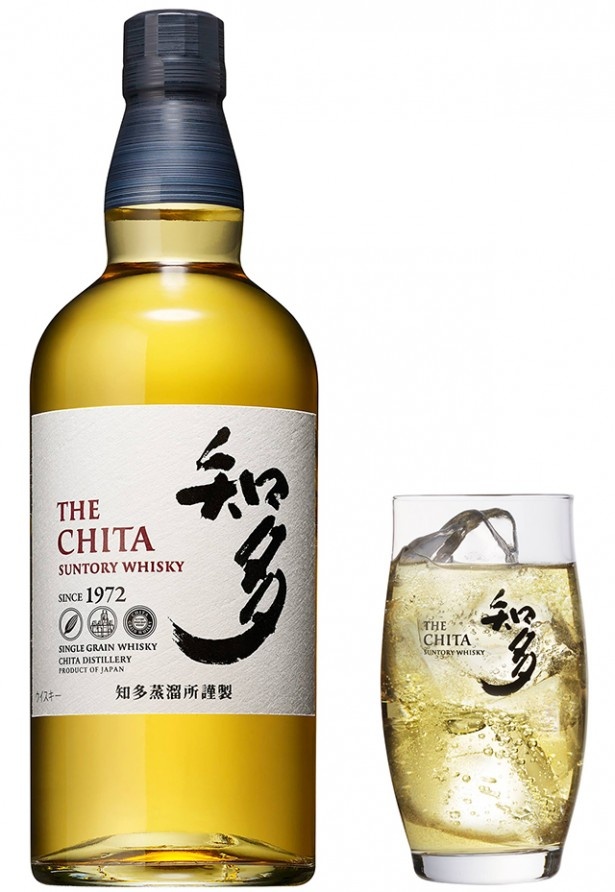 ジャパニーズウイスキーの「知多」。今回紹介した3種の飲み方のほかにもお湯割りや、水割りを前日から寝かせる「前割り」もある