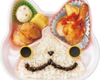 子供たちが自ら仕上げるジバニャン弁当！
