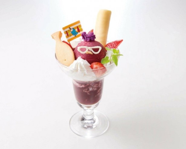 「墨田マキ(56)の意識高い女子系パフェ」(税抜900円)。11月27日までの提供/カフェ コスタメサ なんばパークス店