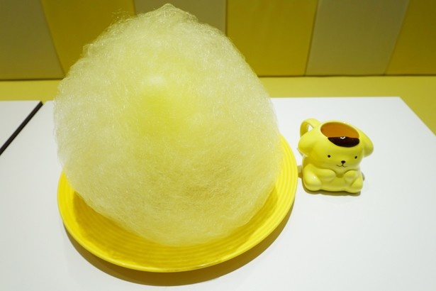 「もこもこ！ふわふわ！いちごミルクのコットンキャンディパンケーキ」(税抜1490円)