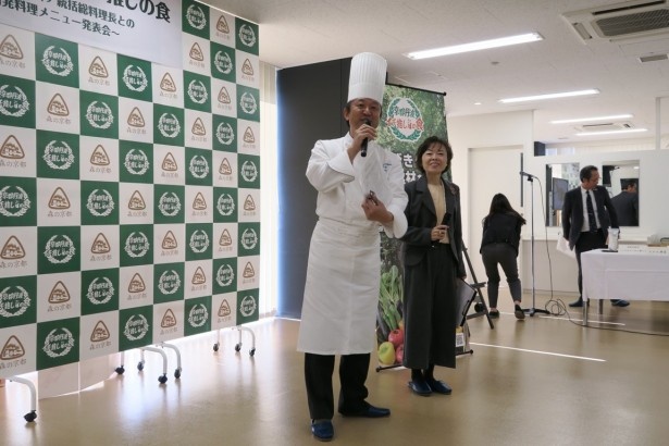 「京都丹波地域の伝統料理を未来へ伝えることが私の使命だと思っています」と語るホテルグランヴィア統括料理長の佐藤伸二さん