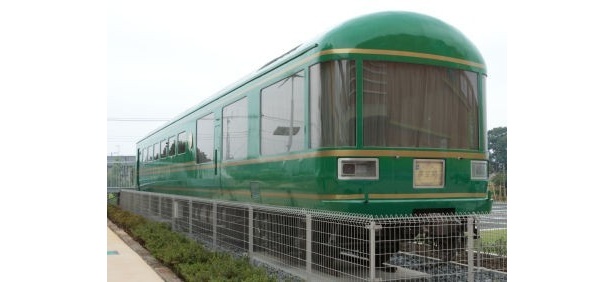 ダイニングカー(オシ25 901)は、エコガーデン内に展示