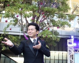 あの名曲も流れる！梅田にドリカムのイルミネーションツリーが登場
