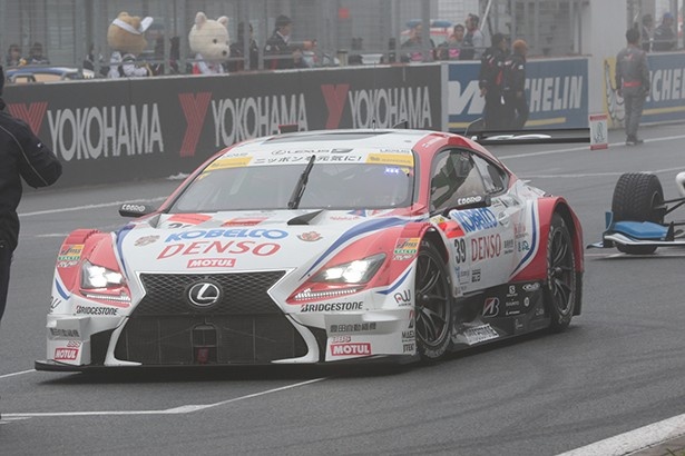 今年SUPER GTを制した39号車