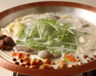 栄養抜群な酒粕と豆乳がまさかのコラボ！女性必見「酒粕豆乳鍋」が話題！