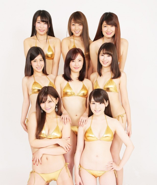 GカップからCカップまでサイズも個性豊かなメンバーがそろう