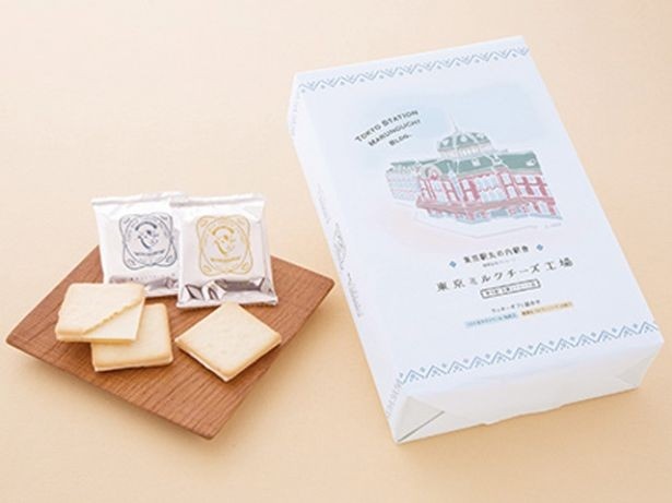 「東京ミルクチーズ工場」の「東京駅丸の内駅舎パッケージ クッキー詰合せ」(1857円)