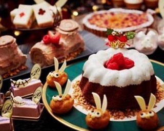 「アリス」とクリスマスのスイーツパーティ！