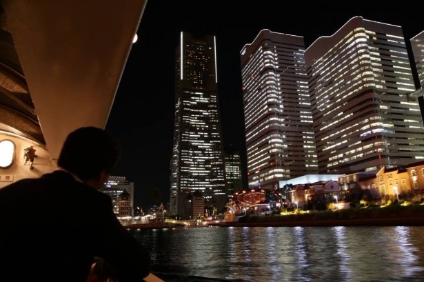みなとみらいの夜景を見ながら「シウマイ」を楽しもう！