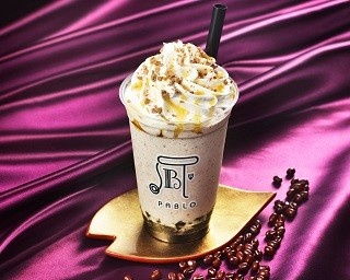 “デザート感覚”のスムージーと“小倉トースト”をイメージしたチーズタルト！