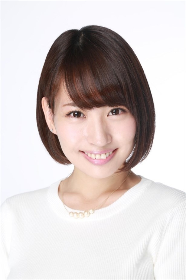 【写真を見る】司会を務めるのは、タレントとして活動中の増田有華