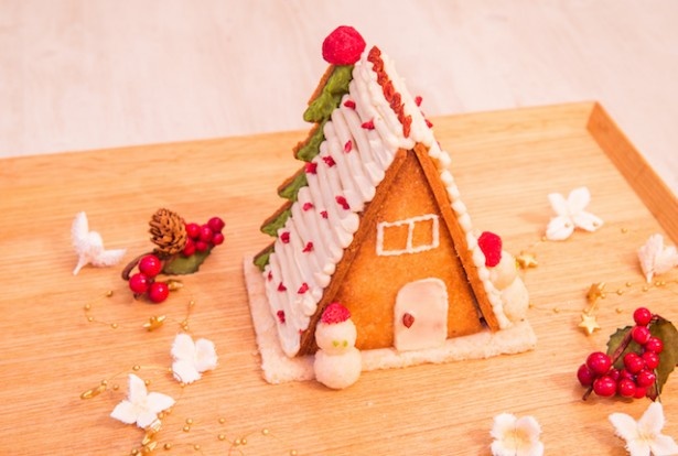 グルテンフリークリスマスクッキーハウス(2880円)