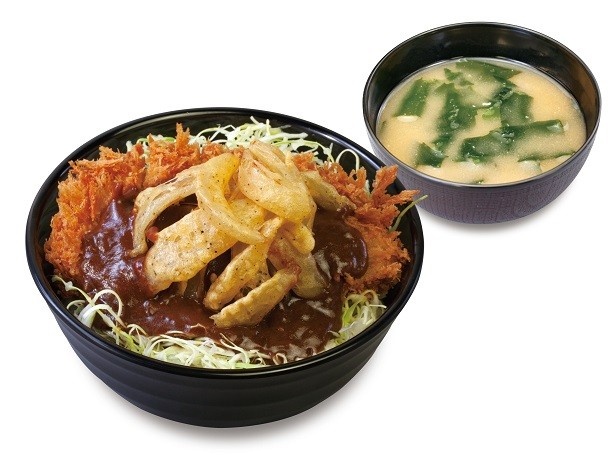 【写真を見る】「デミかつ丼」(590円)