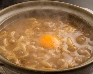 五感と食欲を極限まで刺激する！うどん激戦区に「究極のカレーうどん」が誕生