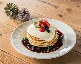 限定パンケーキも登場！ディーゼルカフェにXmasメニュー続々