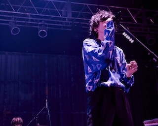"3月のライオン"のエンディング曲も！「米津玄師 2016 TOUR / はうる」のファイナル公演