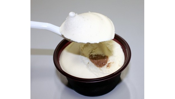 実際スプーンですくってみるとこんな感じ