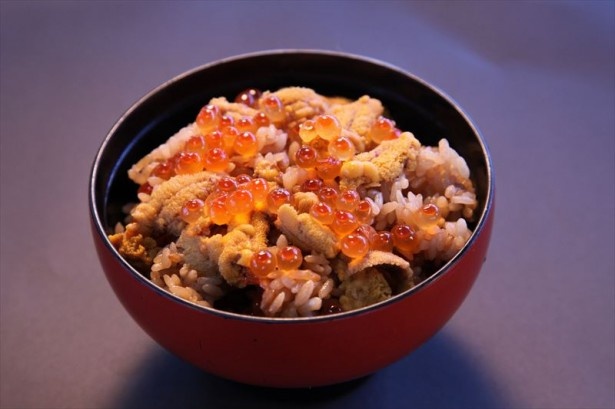 【画像を見る】2度のグランプリを獲得した“殿丼”「うにめし丼」