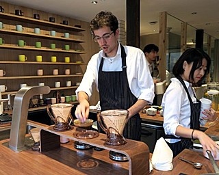 京野菜サンドに京扇子もある町屋カフェが京都御所近くにオープン