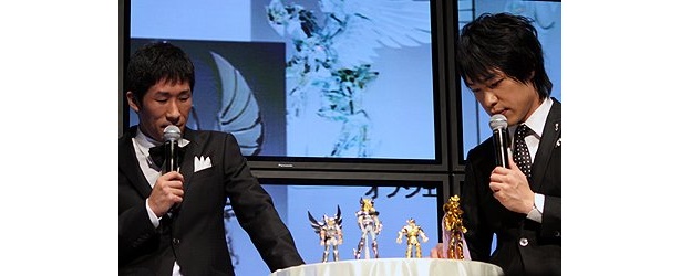 一方田村さんは「僕は家庭の事情でなかなか買えなかったですけどね(笑)」とボソリ