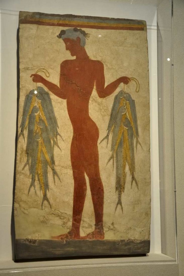 ミノス文明時代の「漁夫のフレスコ画」。火山の爆発によって火山灰に埋もれていたため、鮮やかな色彩が保存されている