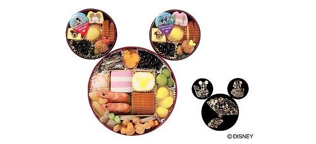 子ども用の重箱には、それぞれミッキーとミニーをデザインした切り出し蒲鉾と玉子焼のほか、伊達巻や黒豆、栗きんとんなど1箱につき7種類7品種が詰め合わせ