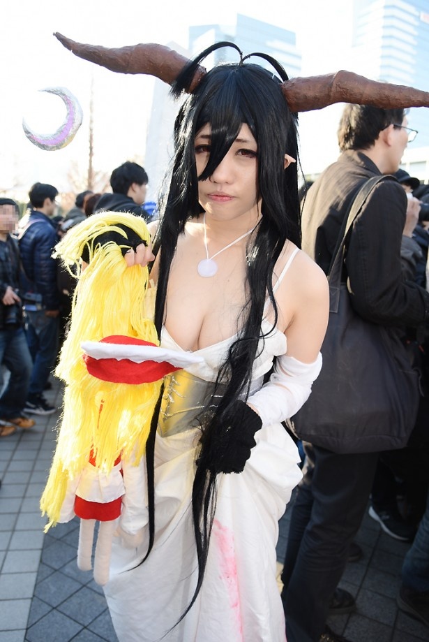 「グランブルーファンタジー」のダヌアに扮する れもんさん