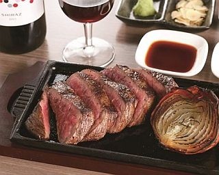 東京で今、行くべき“肉バル”3軒を紹介！