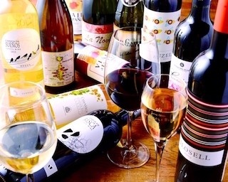 最大7時間“極飲“ワイン飲み放題999円！平日限定で開催
