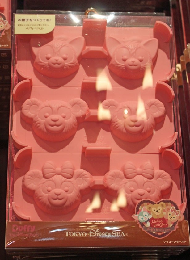 「シリコーンモールド」(1800円)