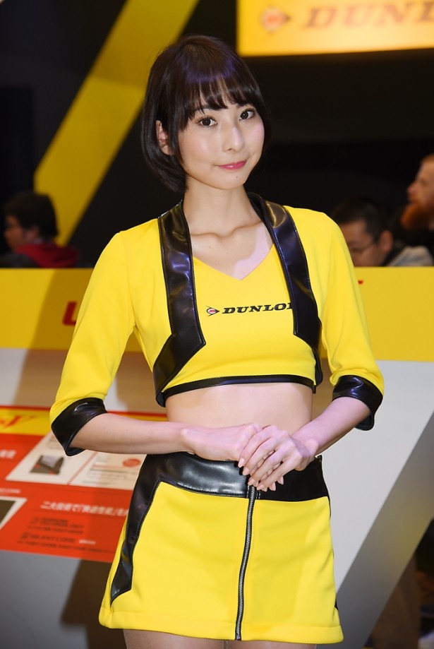 ダンロップ ブースのコンパニオン