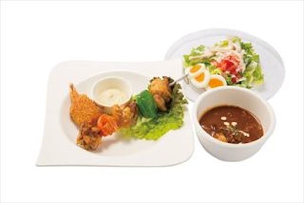 ボリューム満点の「ミコッテ風 山の幸串焼き」(730円)