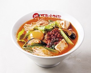 ハンガリーの希少豚を使った新感覚ベジトマ麺